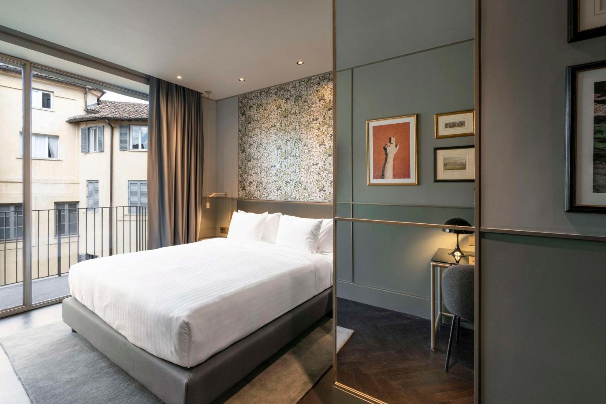 Radisson Collection Hotel, Antica Hotel Rom