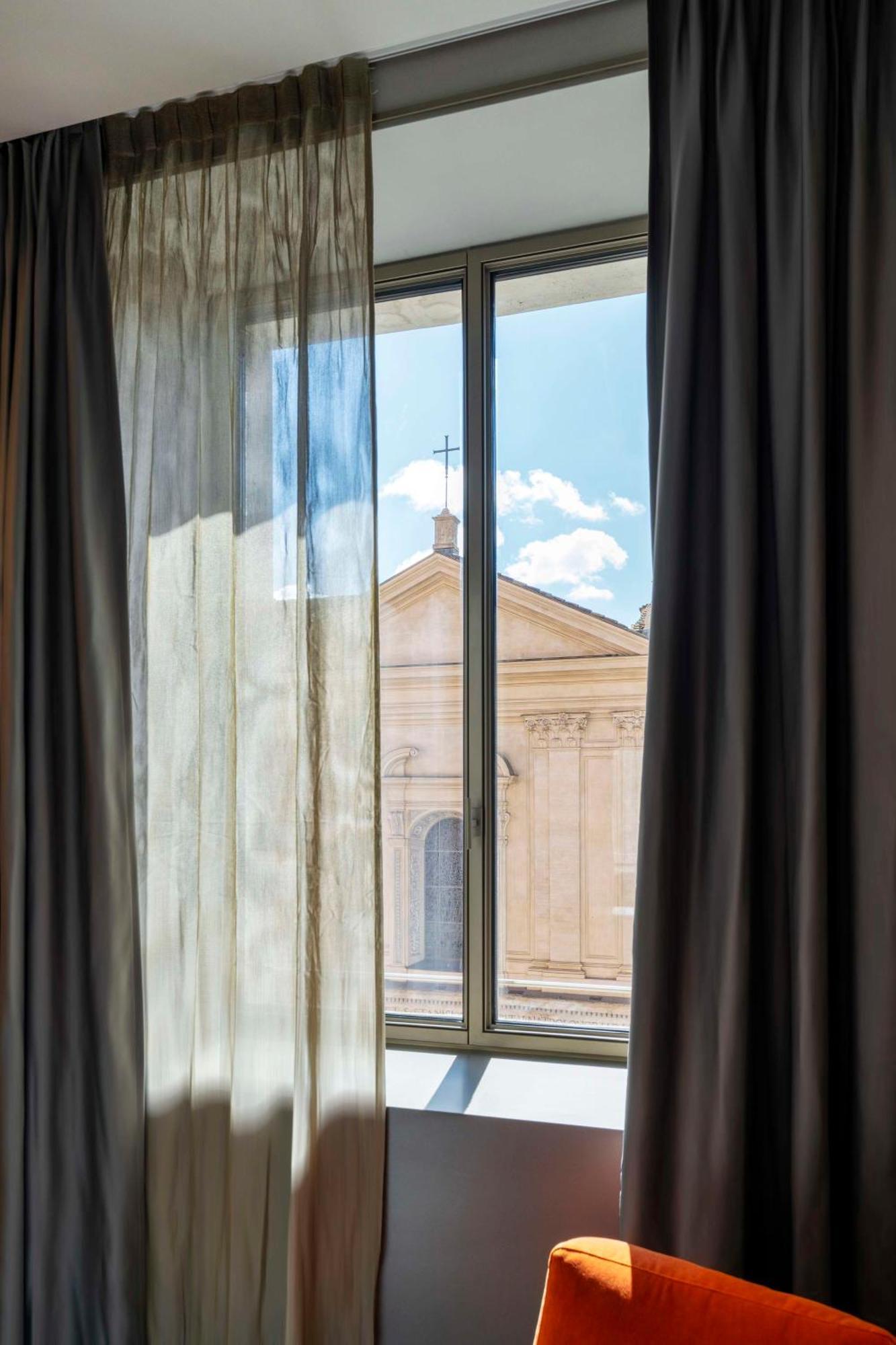 Radisson Collection Hotel, Antica Rom